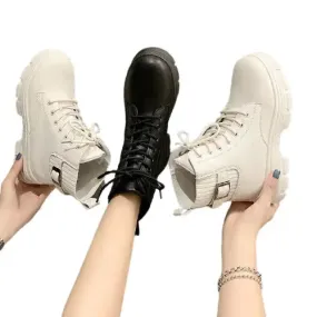 Chaussures type rangers femme