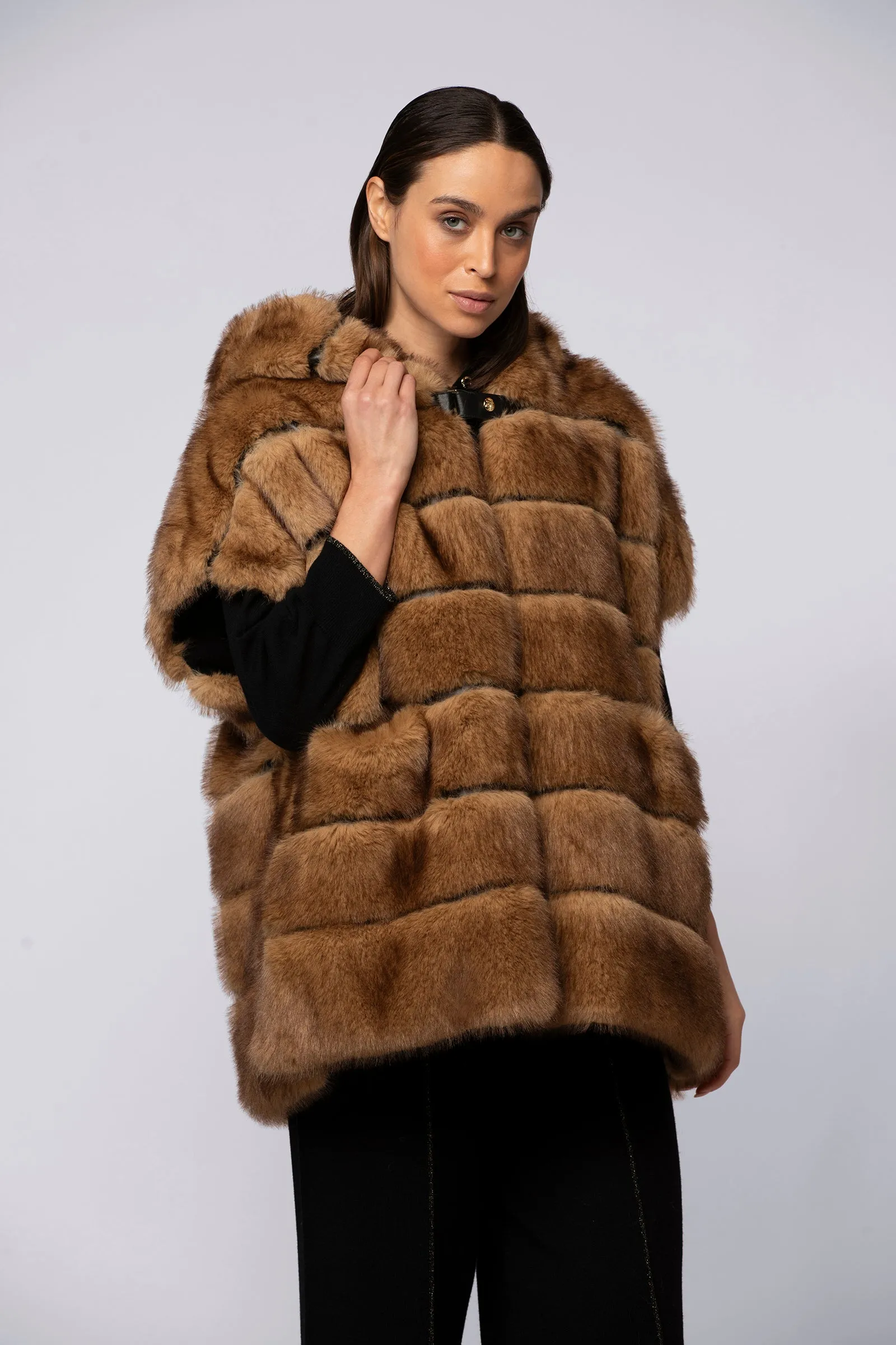 Poncho PLUMA