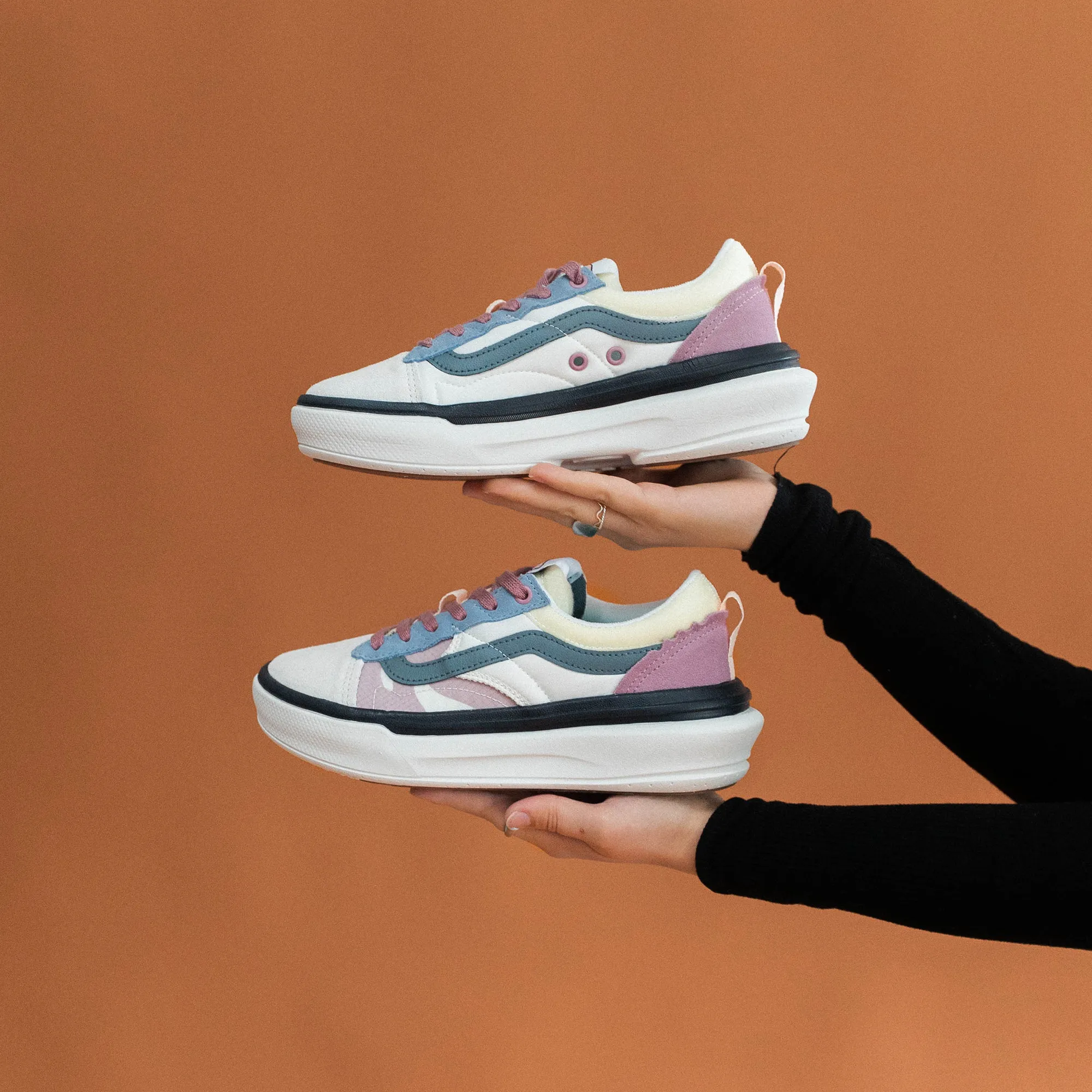 Vans - UA Old Skool Overt Plus CC (multicolor)